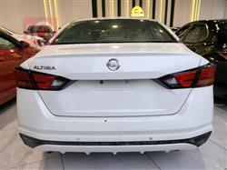 نیسان ئەلتیما